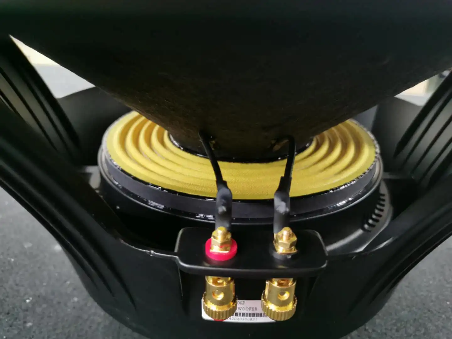 ลำโพงเสียงดังคุณภาพดี กำลังขับ - Quality Outdoor Power บทวิจารณ์และราคา